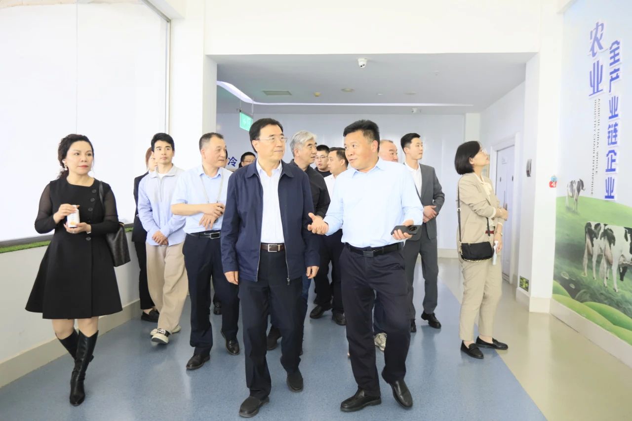 河南省2024國(guó)家“學(xué)生飲用奶計(jì)劃”推廣工作推進(jìn)會(huì)在鄭州成功舉辦！