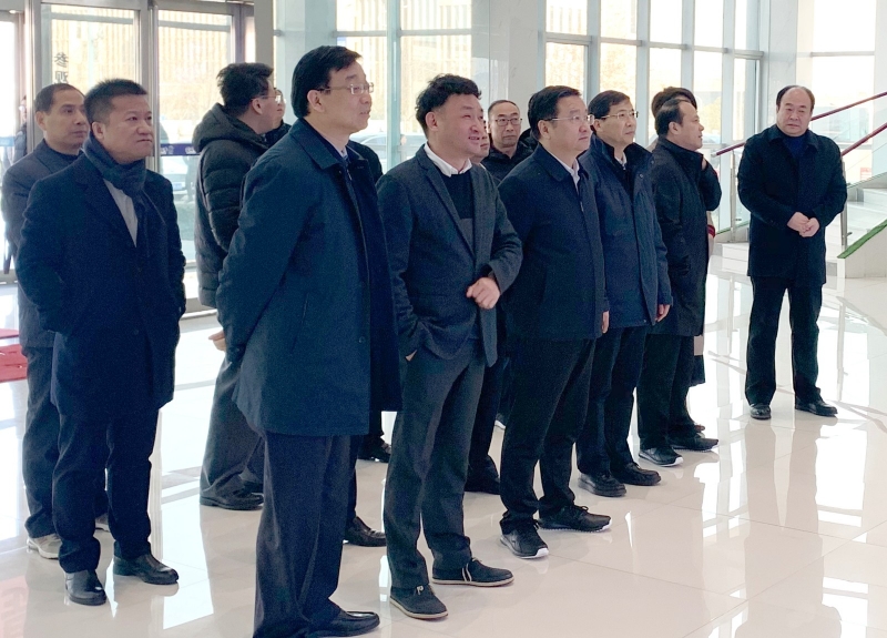 鄭州市委副書記、市長(zhǎng)王新偉蒞臨花花牛乳業(yè)集團(tuán)調(diào)研